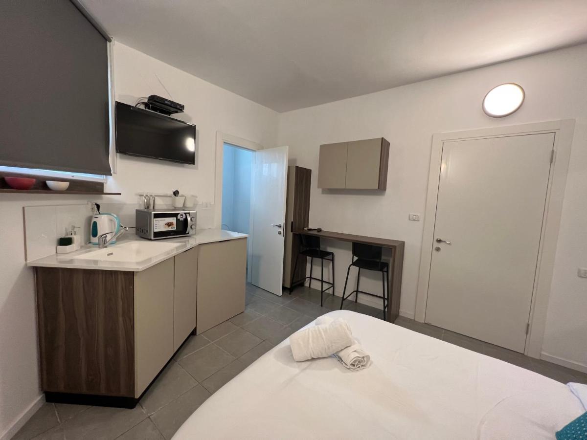 Aspentlv - Hacarmel Market Apartments & Studios テル・アビブ エクステリア 写真