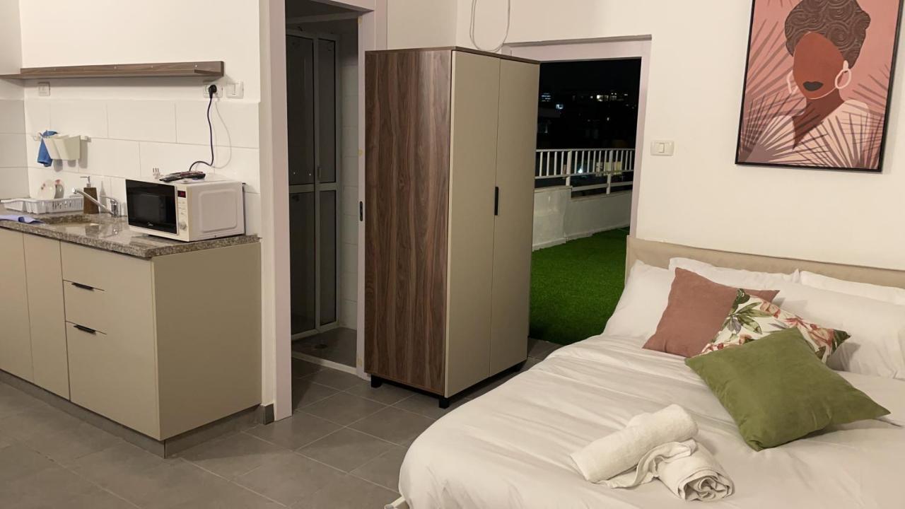 Aspentlv - Hacarmel Market Apartments & Studios テル・アビブ エクステリア 写真